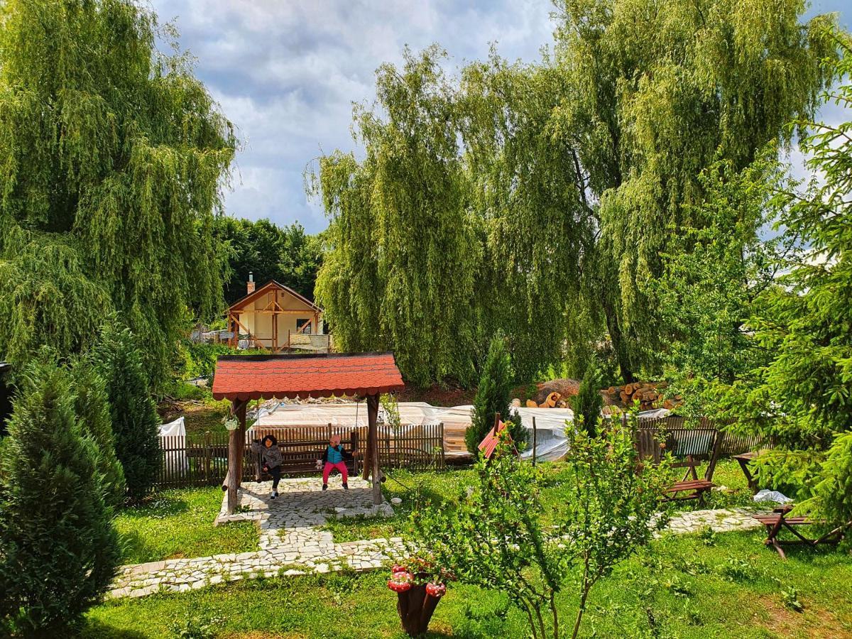 La Padure Hotell Brebu Eksteriør bilde