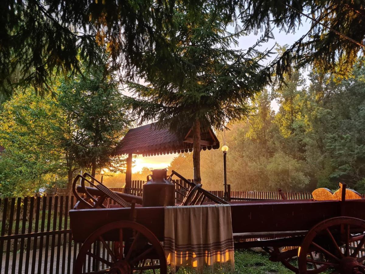 La Padure Hotell Brebu Eksteriør bilde