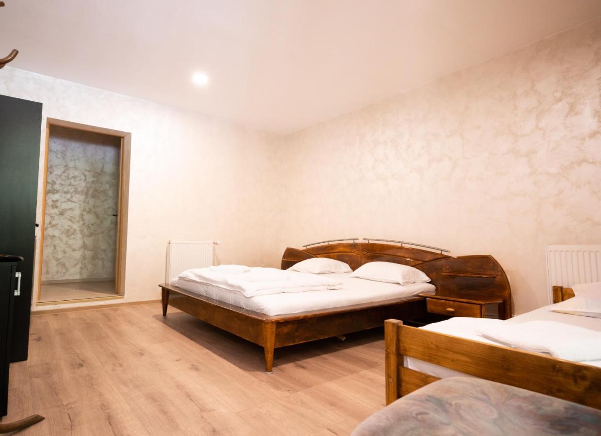 La Padure Hotell Brebu Eksteriør bilde